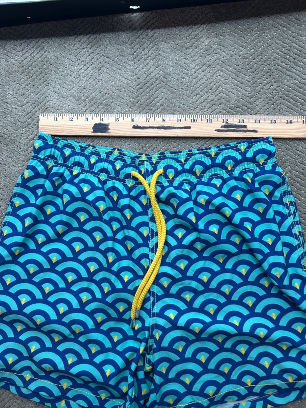 Capelle Men’s Men’s Premium Compression-Lined Hybrid Shorts – Clouds Size Large - Picture 6 of 9